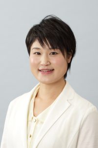 黄野瀬明子氏