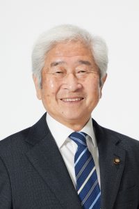 青木千尋氏